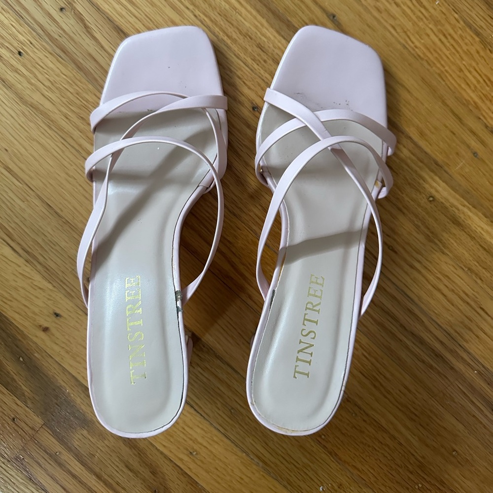 Pink slide on heals